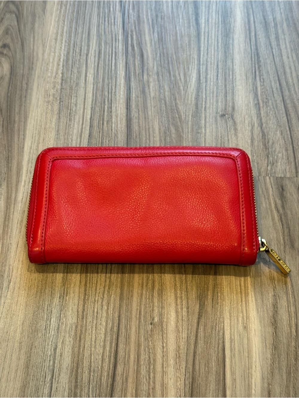 Tory Burch Amanda Continental Wallet Red Leather with Gold Logo - Picture 4 of 9